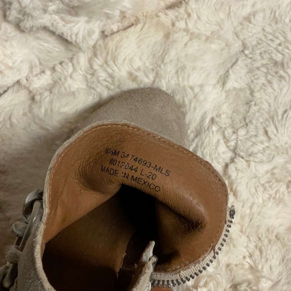 Women's Frye Tan Ankle Boots - Picture 5 of 5